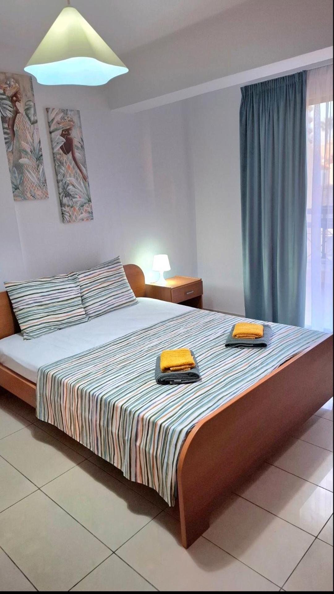 By The Way Apartment 1 Larnaca Exterior photo